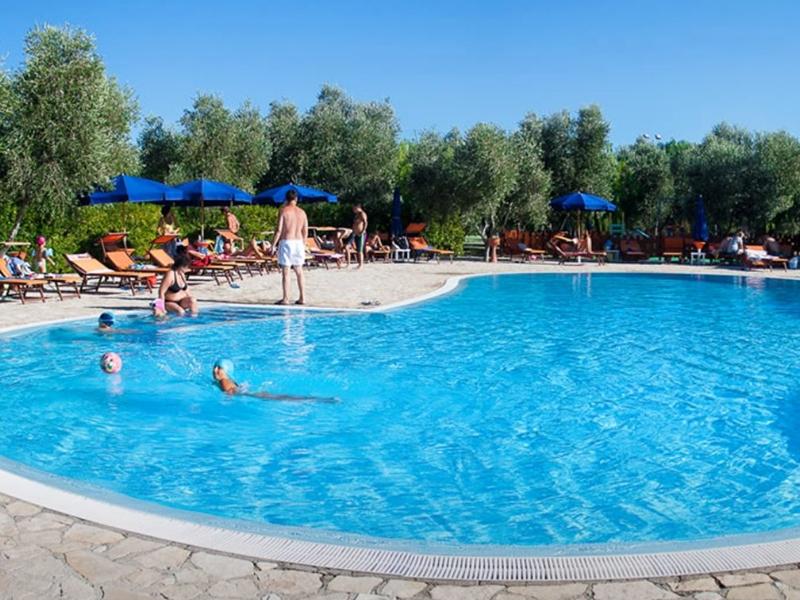 villaggiosantamaria en self-catering-with-swimming-pool-vieste-gargano 023